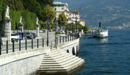 Como, il comune dichiara fuorilegge i "buttadentro"