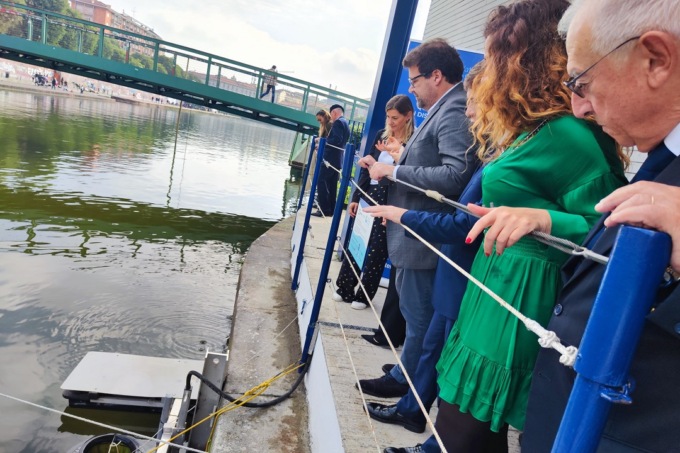 Seabin, il cestino galleggiante che sta ripulendo i mari da centinaia di chili di rifiuti