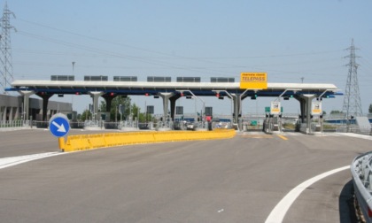 Passa 483 volte i caselli della stessa autostrada senza pagare un euro