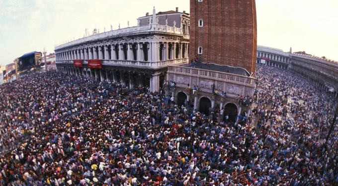 Oggi è martedì 15 luglio 2025: fatti storici, compleanni famosi, frasi e immagini per dire buongiorno