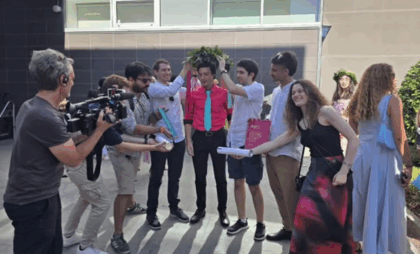 Prende due lauree in Ingegneria nello stesso giorno al Politecnico di Milano: l’impresa del 23enne Alessandro