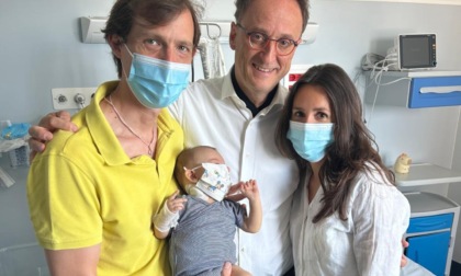 Bimba di 6 mesi rischiava la vita, salvata dal fegato della mamma dopo un intervento straordinario