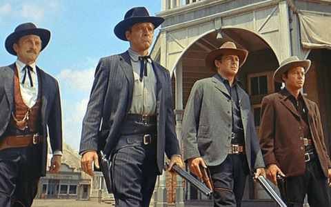 Oggi è domenica 26 ottobre 2025: fatti storici, compleanni famosi, frasi e immagini per dire buongiorno