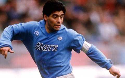 Oggi è giovedì 30 ottobre 2025: fatti storici, compleanni famosi, frasi e immagini per dire buongiorno