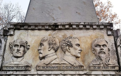 Oggi è domenica 7 dicembre 2025: fatti storici, compleanni famosi, frasi e immagini per dire buongiorno