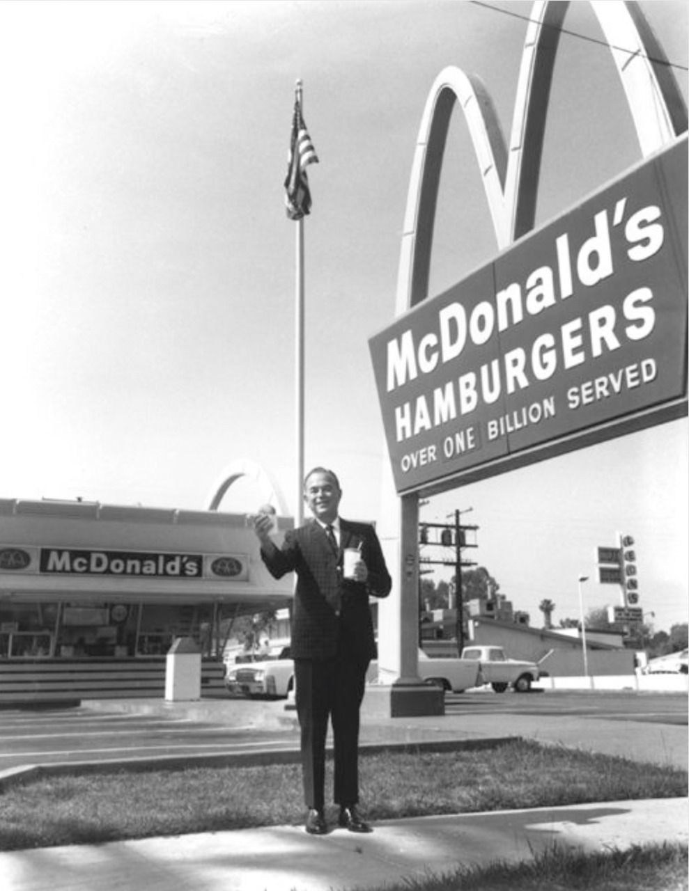 La storia del McDonald’s: come un venditore di frullatori trasformò un chiosco in un impero globale