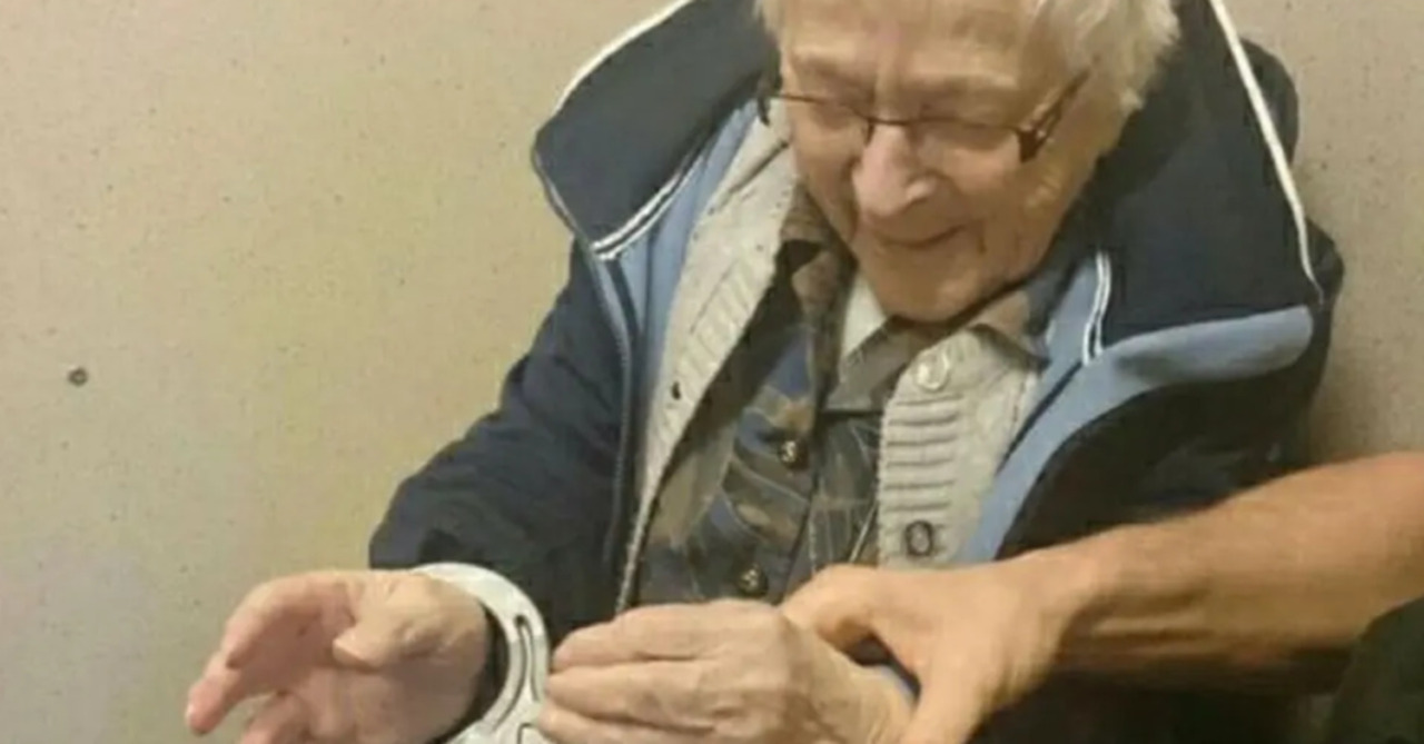 Polizia arresta una 99enne per realizzare il suo “sogno”