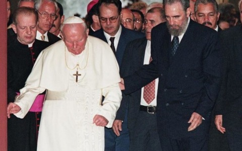 Oggi è mercoledì 21 gennaio 2026: fatti storici, compleanni famosi, frasi e immagini per dire buongiorno