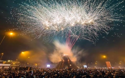 Le tradizioni più strane e curiose del falò di Sant’Antonio in Italia e nel mondo