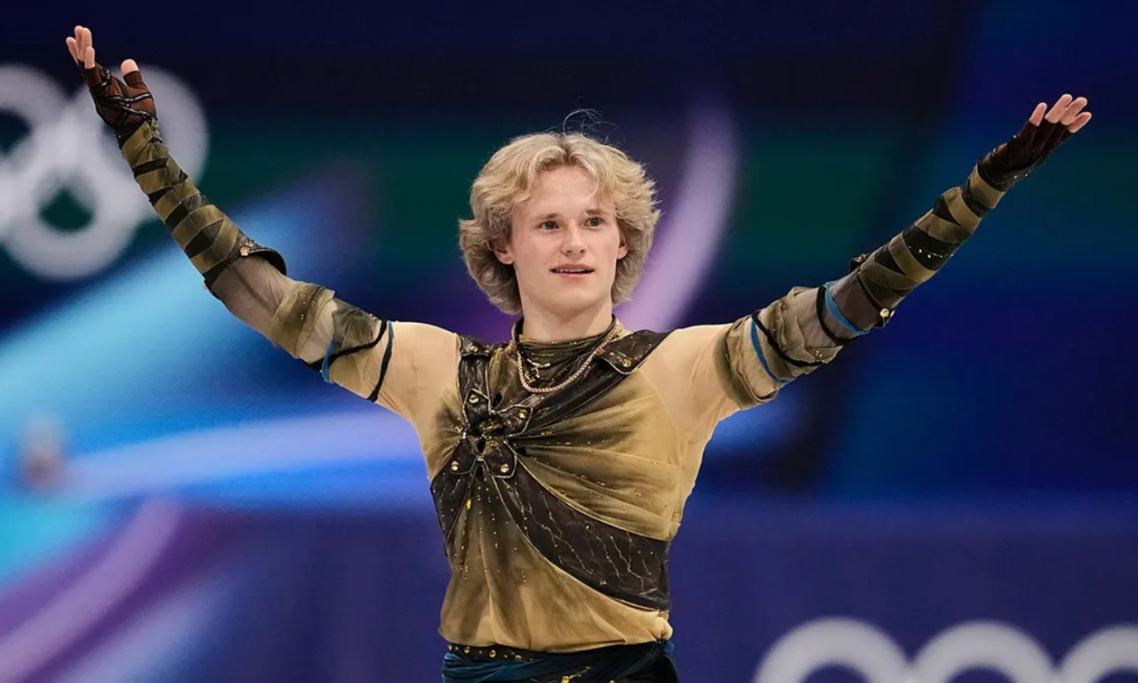 Olimpiadi: il pattinatore Ilia Malinin e il segreto del Quadruplo Axel, la scienza dietro il salto impossibile