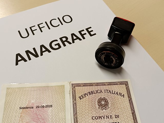 Presi in giro per il cognome: i fratelli “Bocchini” diventano “Muratori”