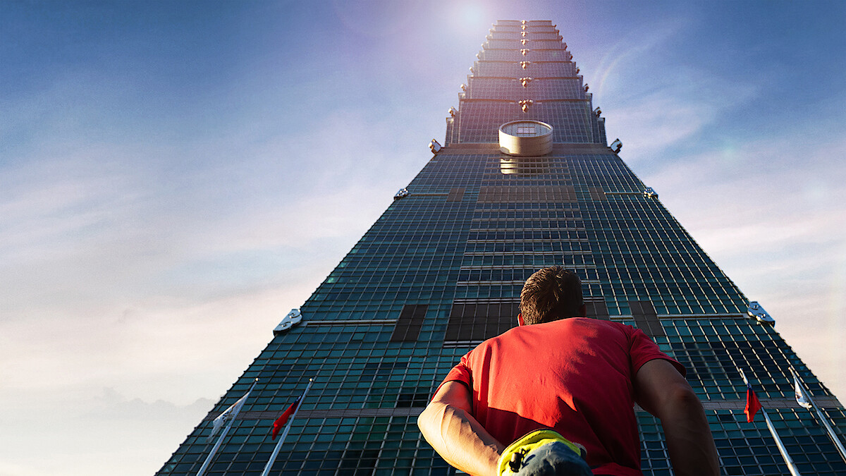 Alex Honnold scala il Taipei 101 senza corda: impresa da record in diretta Netflix