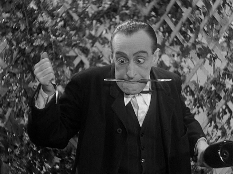 Oggi è domenica 15 febbraio 2026: fatti storici, compleanni famosi, frasi e immagini per dire buongiorno