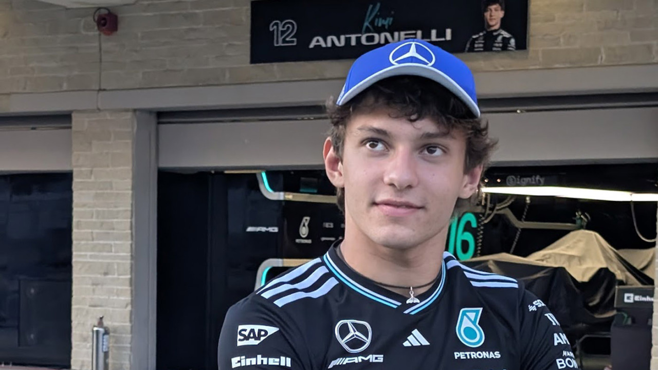 La nuova stella della Formula Uno Kimi Antonelli rischia di essere bocciato all’esame della patente