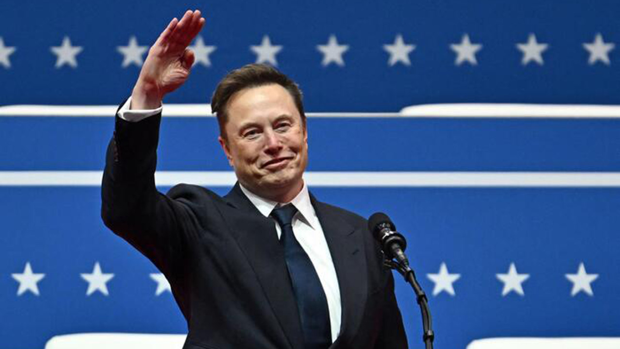 Elon Musk è l’uomo più ricco di sempre