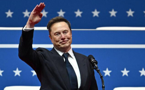 Elon Musk è l’uomo più ricco di sempre