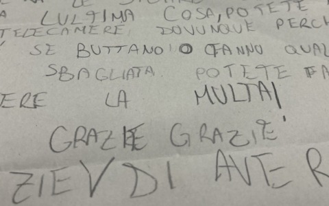 Bimba scrive: “Servono telecamere contro i maleducati”. E il sindaco la convoca in Comune
